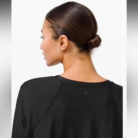 NWT Lululemon Waterside Relaxed UVP Long Sleeve / Black - Picture 7 of 9